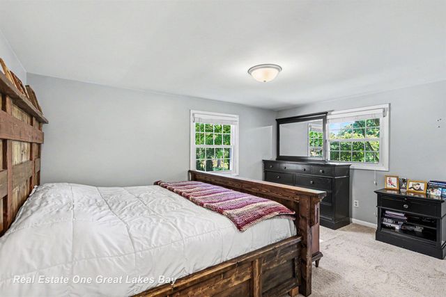 12119 Sanders Drive, Freeland, MI 48623