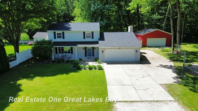 12119 Sanders Drive, Freeland, MI 48623