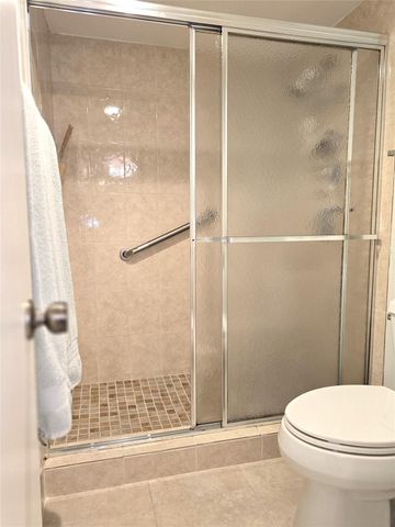 3305 Aruba Way K2, Coconut Creek, FL 33066