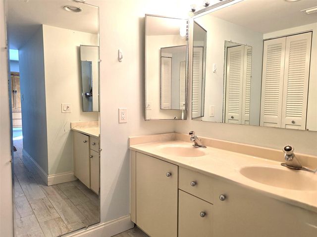 3305 Aruba Way K2, Coconut Creek, FL 33066