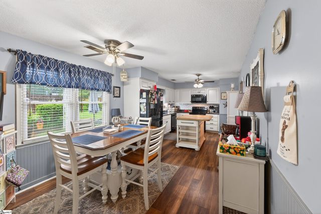 106 Baldwin Circle, Mauldin, SC 29662