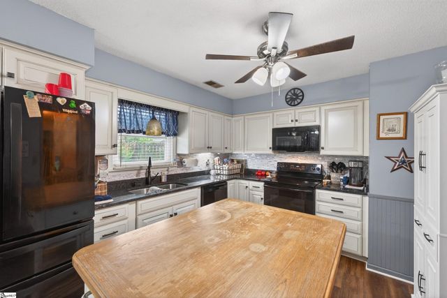 106 Baldwin Circle, Mauldin, SC 29662