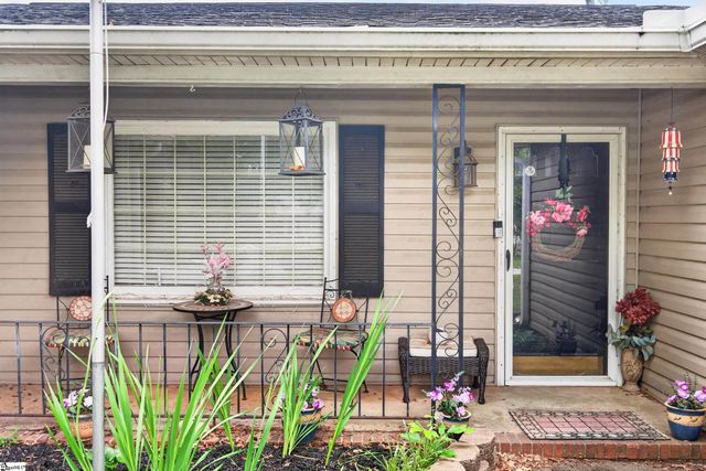 106 Baldwin Circle, Mauldin, SC 29662