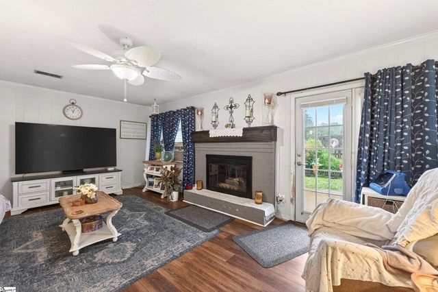 106 Baldwin Circle, Mauldin, SC 29662