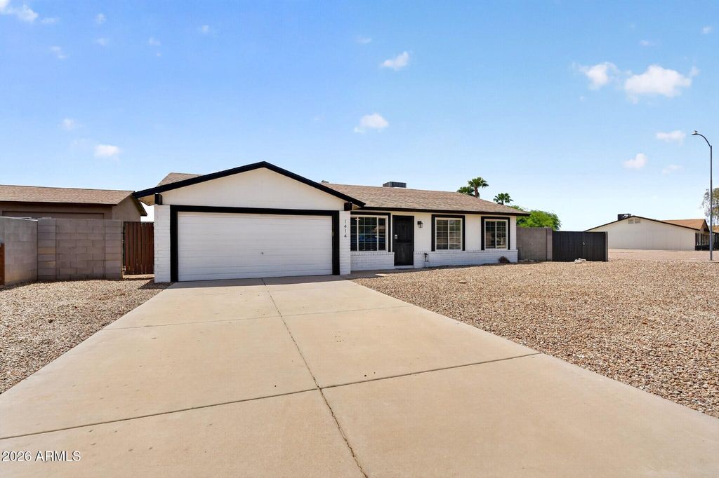 1414 N ROWEN Circle, Mesa, AZ 85207 — photo 4