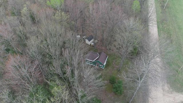 E 3946 Storm Road, Chatham, MI 49816