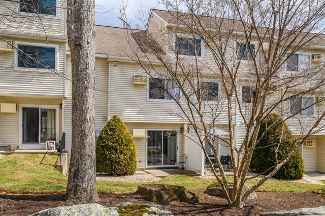 2a Jeanette Road 19, Danbury, CT 06811