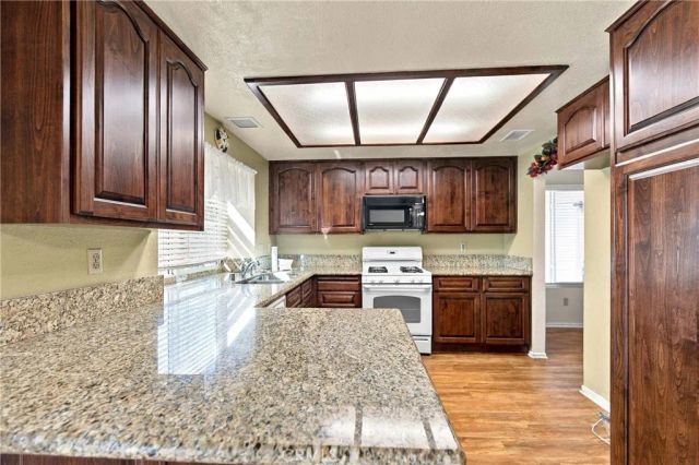 21465 Walnut, Wildomar, CA 92595
