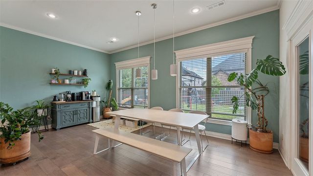 609 Hendrix Street, Bentonville, AR 72712