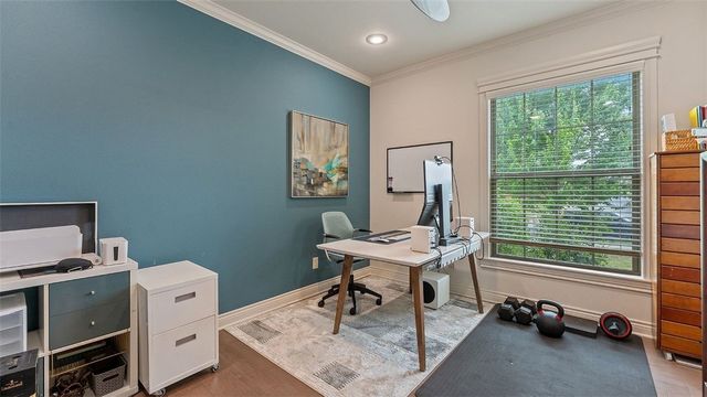 609 Hendrix Street, Bentonville, AR 72712