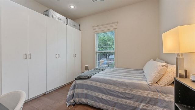 609 Hendrix Street, Bentonville, AR 72712
