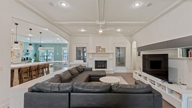 609 Hendrix Street, Bentonville, AR 72712
