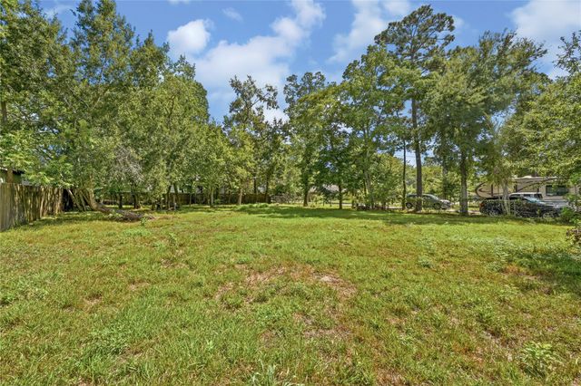 00 Ash, Dickinson, TX 77539