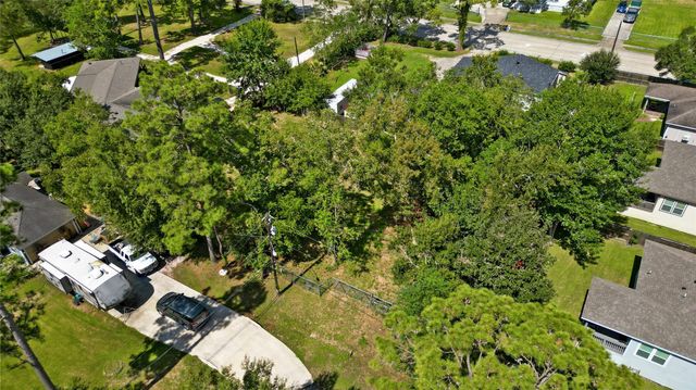 00 Ash, Dickinson, TX 77539
