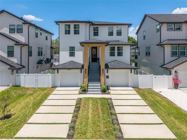 1717 MASSACHUSETTS AVENUE NE, St Petersburg, FL 33703
