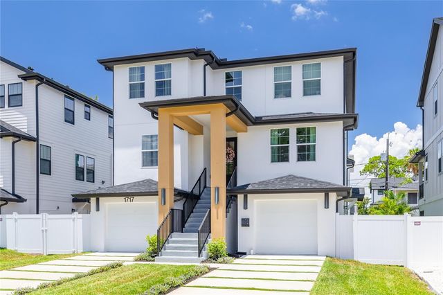1717 MASSACHUSETTS AVENUE NE, St Petersburg, FL 33703