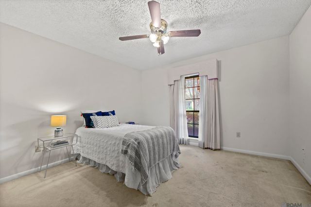 12015 Lake Lery Ave, Baton Rouge, LA 70816
