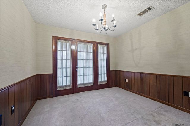 12015 Lake Lery Ave, Baton Rouge, LA 70816
