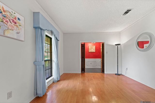 12015 Lake Lery Ave, Baton Rouge, LA 70816