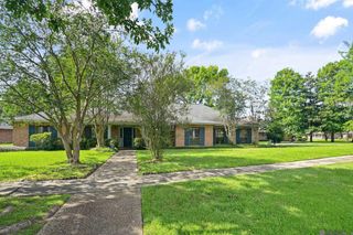 12015 Lake Lery Ave, Baton Rouge, LA 70816
