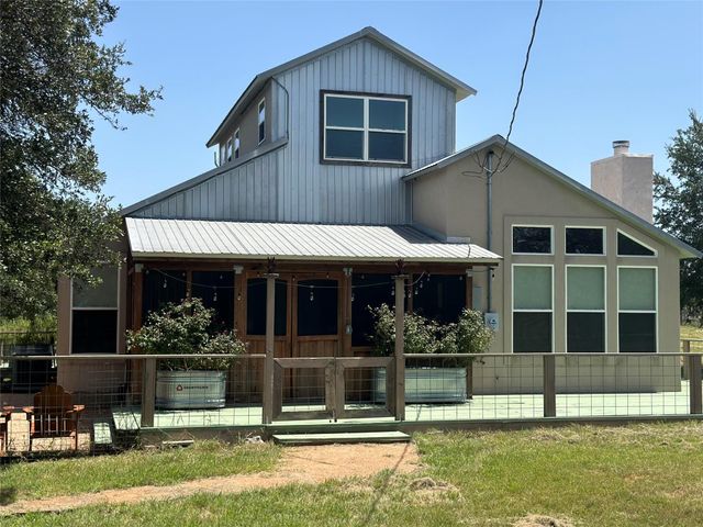 332 Turkey Dr RD, Dripping Springs, TX 78620