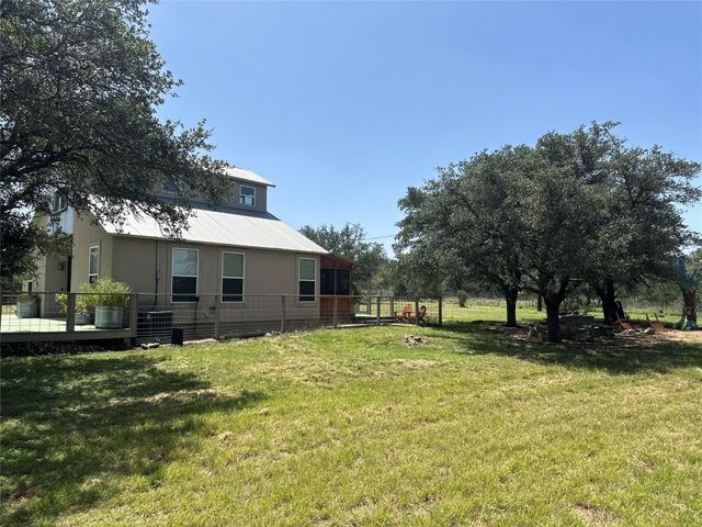 332 Turkey Dr RD, Dripping Springs, TX 78620