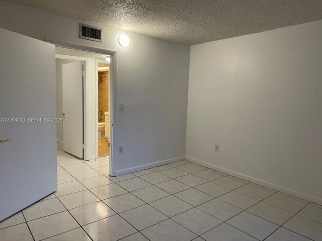 8400 SW 133 Rd Avenue 317, Miami, FL 33183