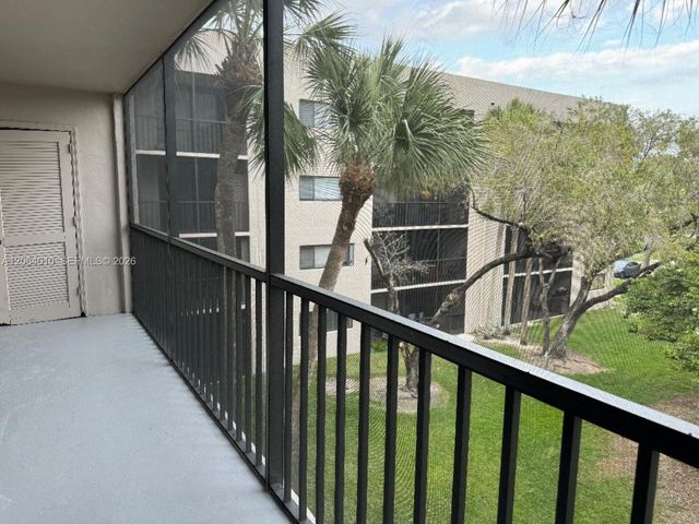 8400 SW 133 Rd Avenue 317, Miami, FL 33183