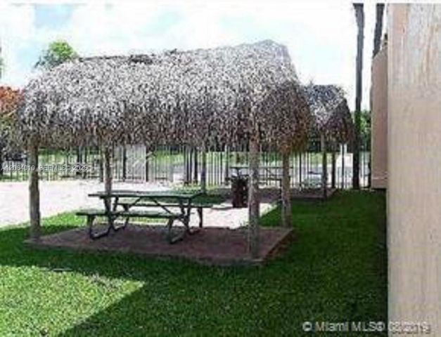 8400 SW 133 Rd Avenue 317, Miami, FL 33183