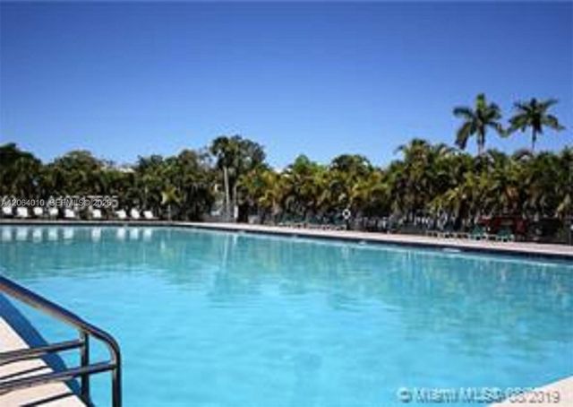 8400 SW 133 Rd Avenue 317, Miami, FL 33183
