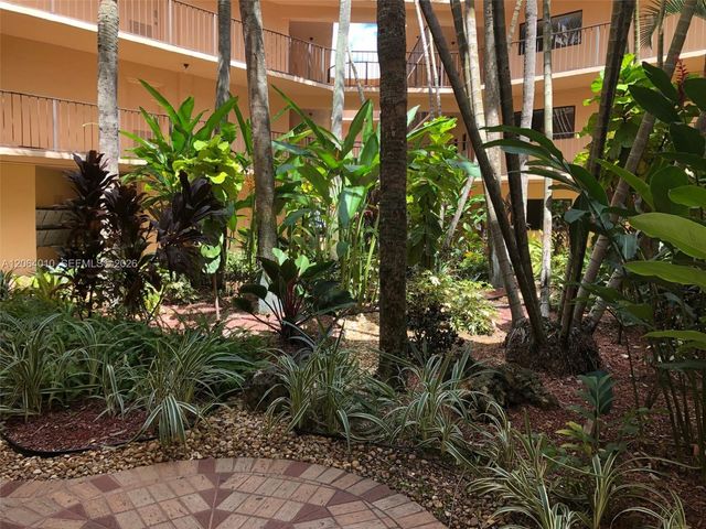 8400 SW 133 Rd Avenue 317, Miami, FL 33183