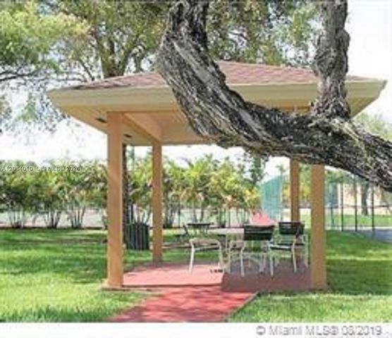 8400 SW 133 Rd Avenue 317, Miami, FL 33183