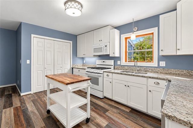 1336 Colonial Trace NW, Acworth, GA 30102