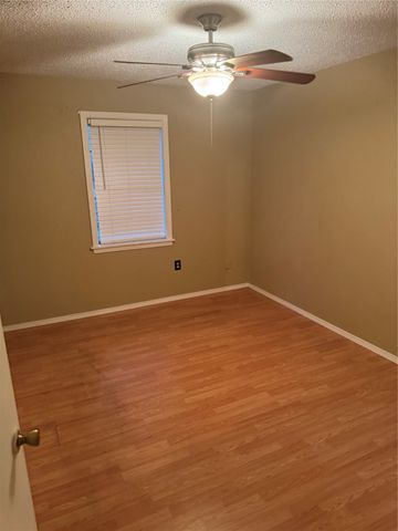 1029 Bert Kouns Industrial Loop, Shreveport, LA 71118