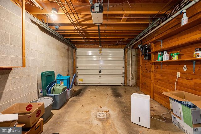 24 FORGE RD, Womelsdorf, PA 19567