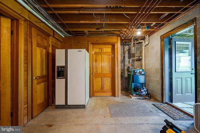 24 FORGE RD, Womelsdorf, PA 19567