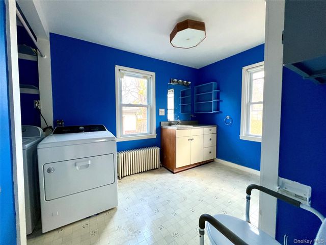 3 Davis Road, Poughkeepsie, NY 12603