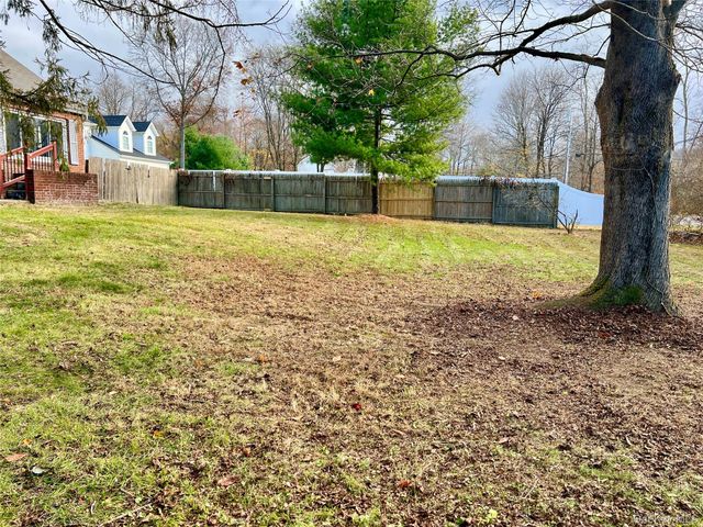 3 Davis Road, Poughkeepsie, NY 12603