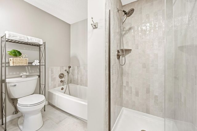 18232 Warbler Lane, Eden Prairie, MN 55346