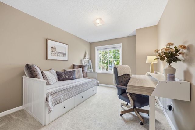 18232 Warbler Lane, Eden Prairie, MN 55346
