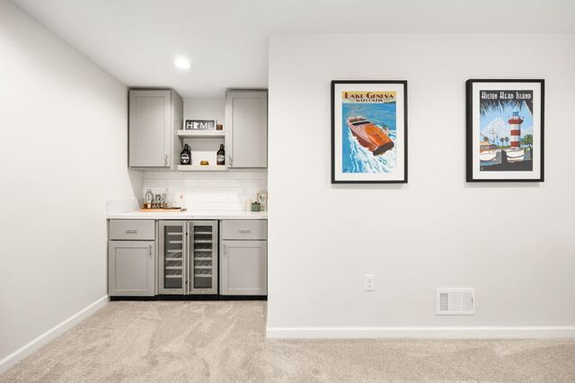 18232 Warbler Lane, Eden Prairie, MN 55346