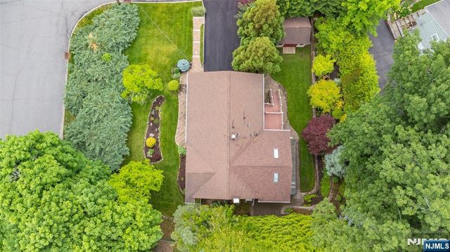 11 Michael Street, Woodcliff Lake, NJ 07677