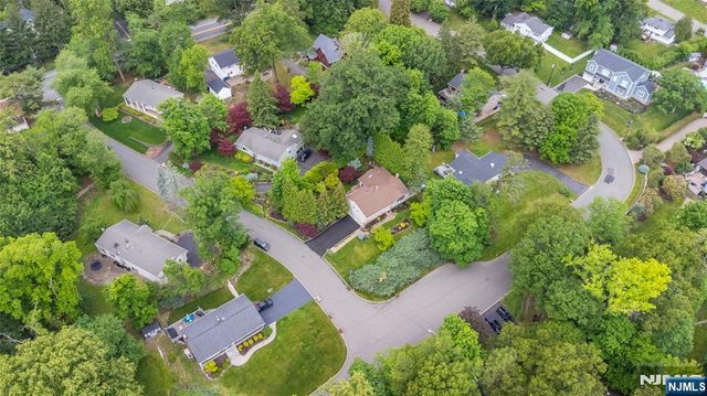 11 Michael Street, Woodcliff Lake, NJ 07677
