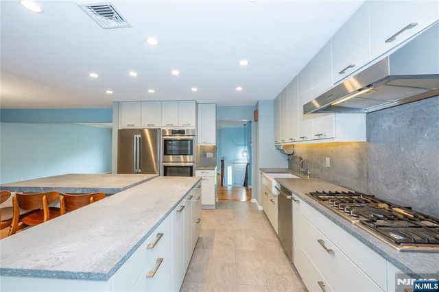 11 Michael Street, Woodcliff Lake, NJ 07677