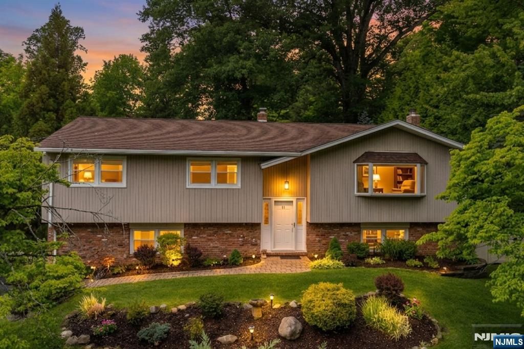 11 Michael Street, Woodcliff Lake, NJ 07677