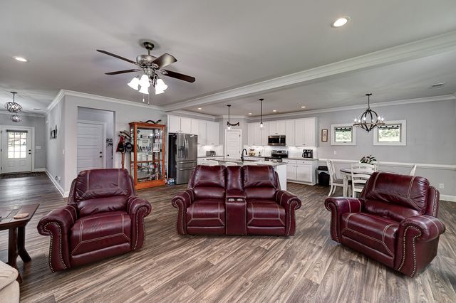 90 Wagon Trail, Mansfield, GA 30055