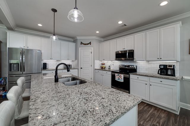 90 Wagon Trail, Mansfield, GA 30055