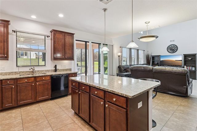 3979 SUNSET LAKE DRIVE, Lakeland, FL 33810