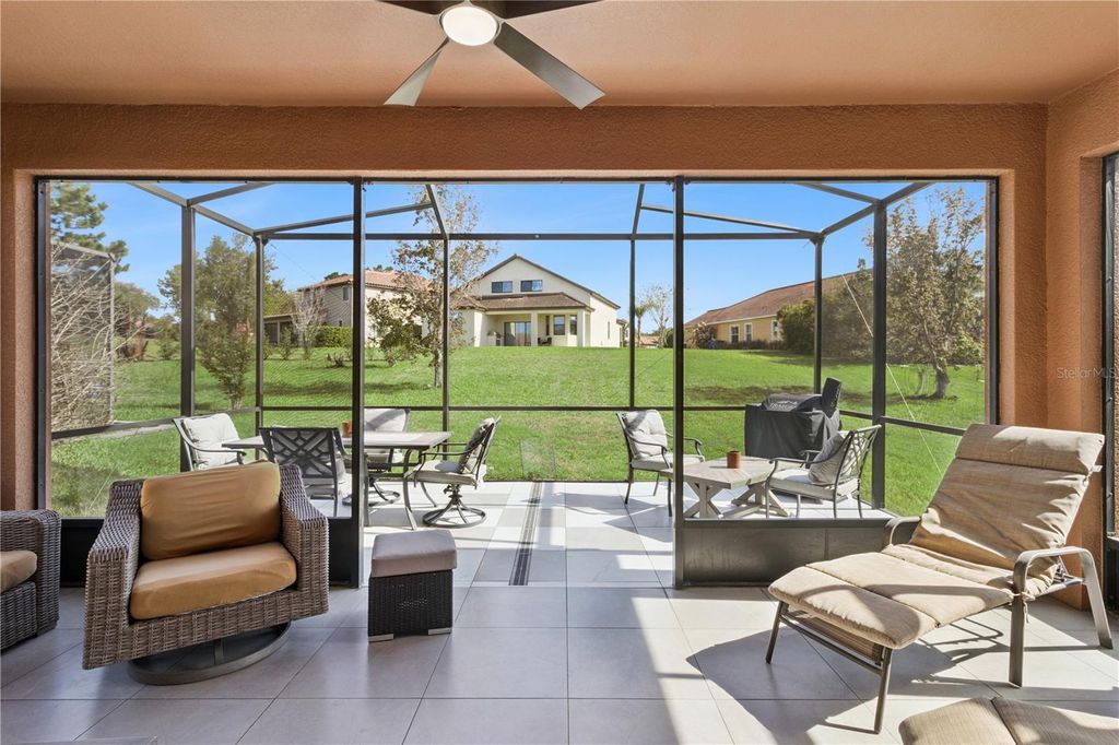 Image 31 of property listing at 3979 SUNSET LAKE DRIVE, Lakeland, FL 33810