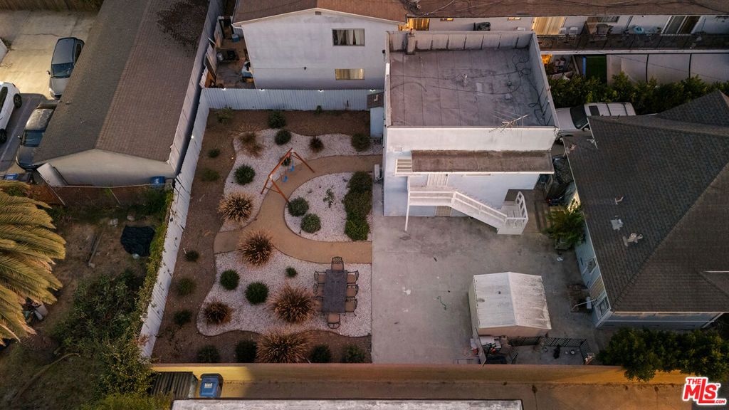 530 Almond Avenue, Long Beach, CA 90802 — photo 2